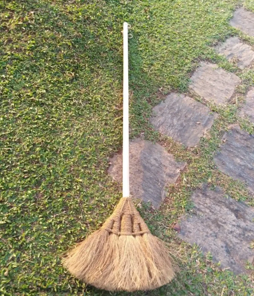 broom-40-inches