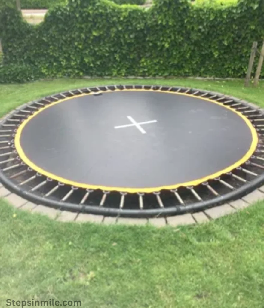 backyard-trampoline-15-feet