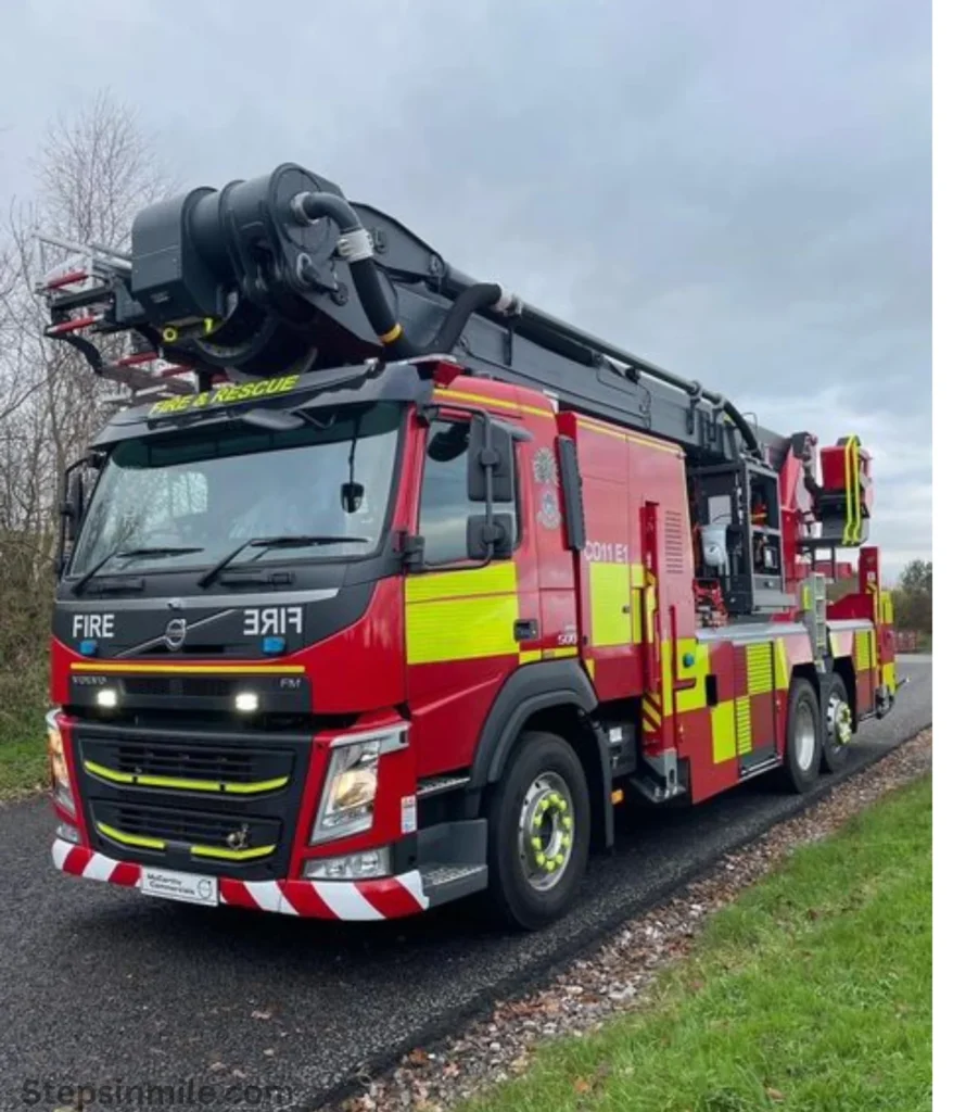 fire-truck-30-feet
