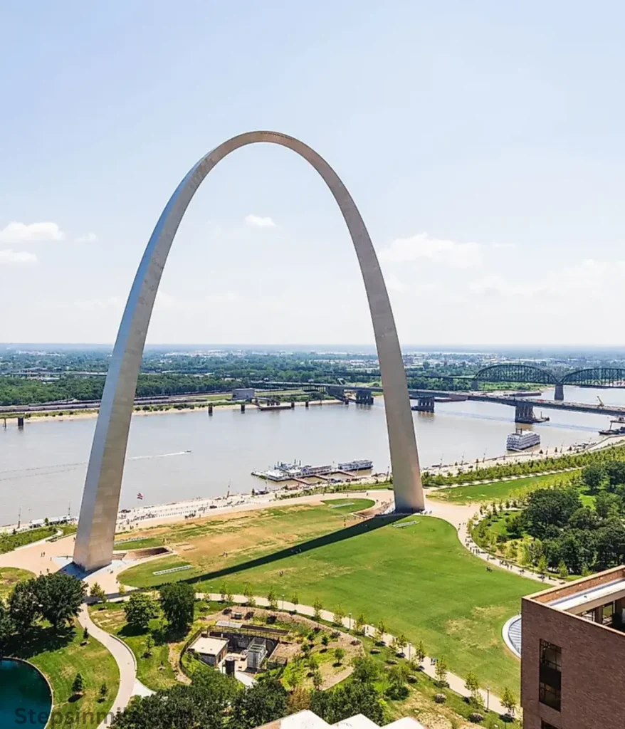 gateway-arch-500-feet