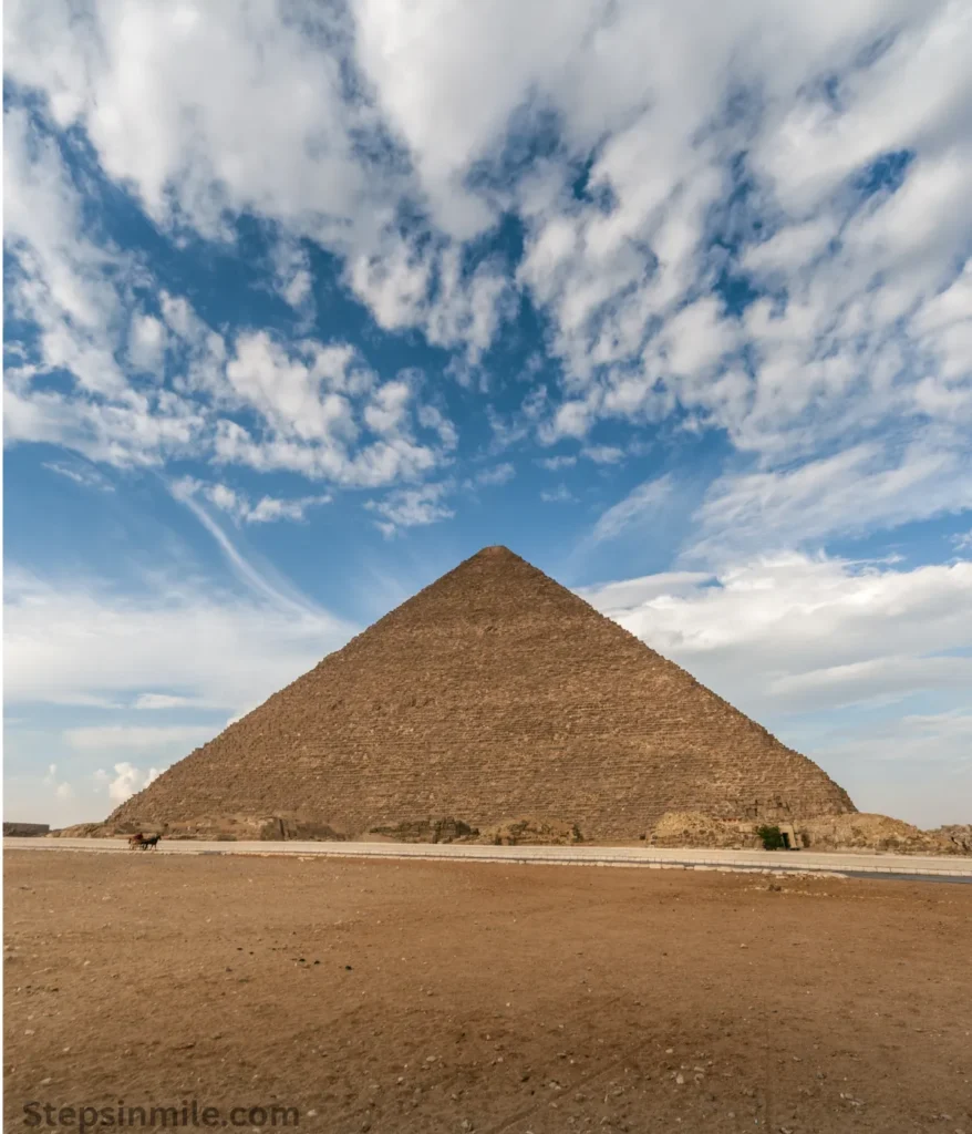 giza-pyramid-500-feet